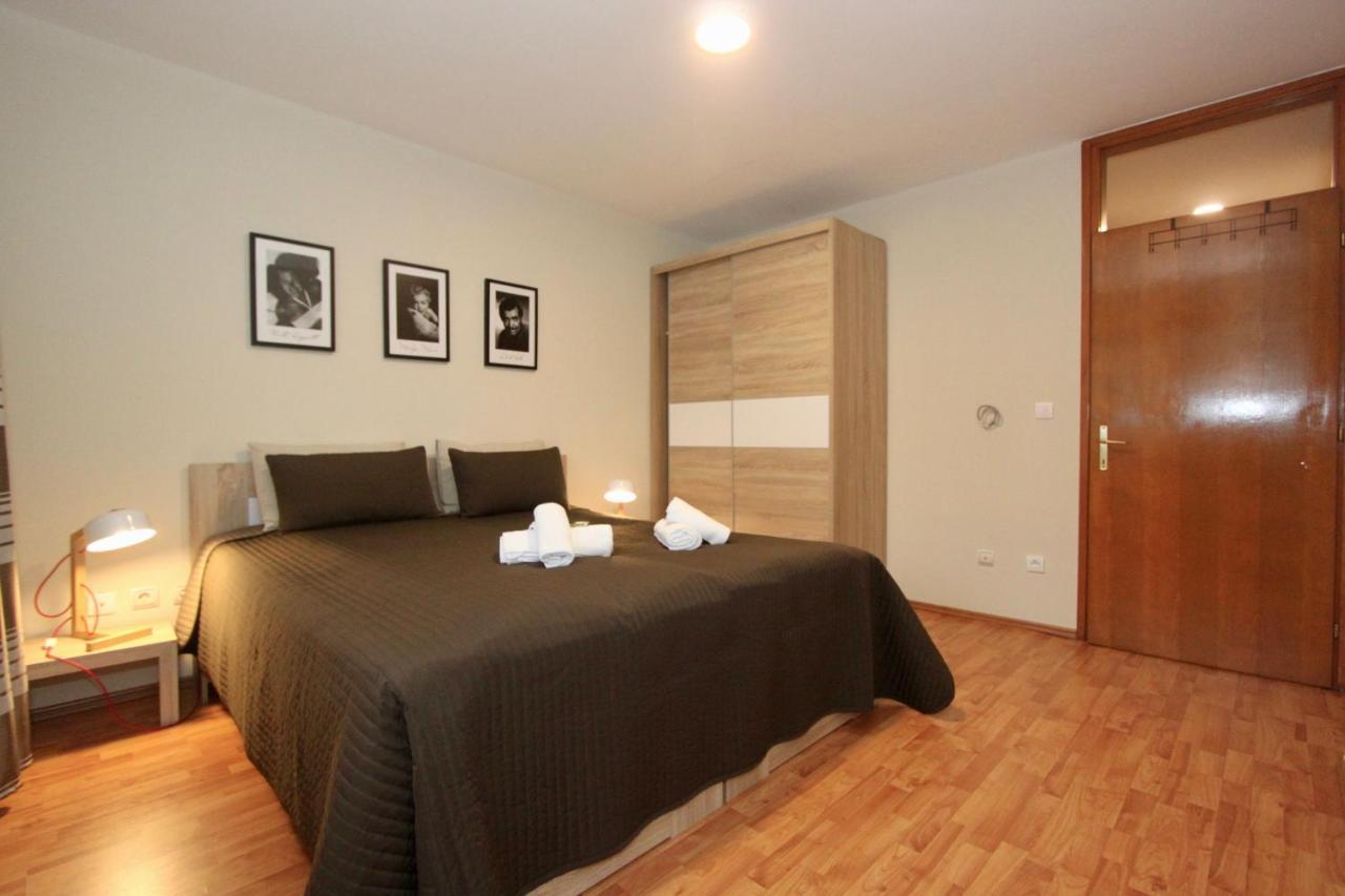 Cozy Apartments In Belgrade, Cukarica, Zeleznik, Free Parking And Wifi Екстериор снимка